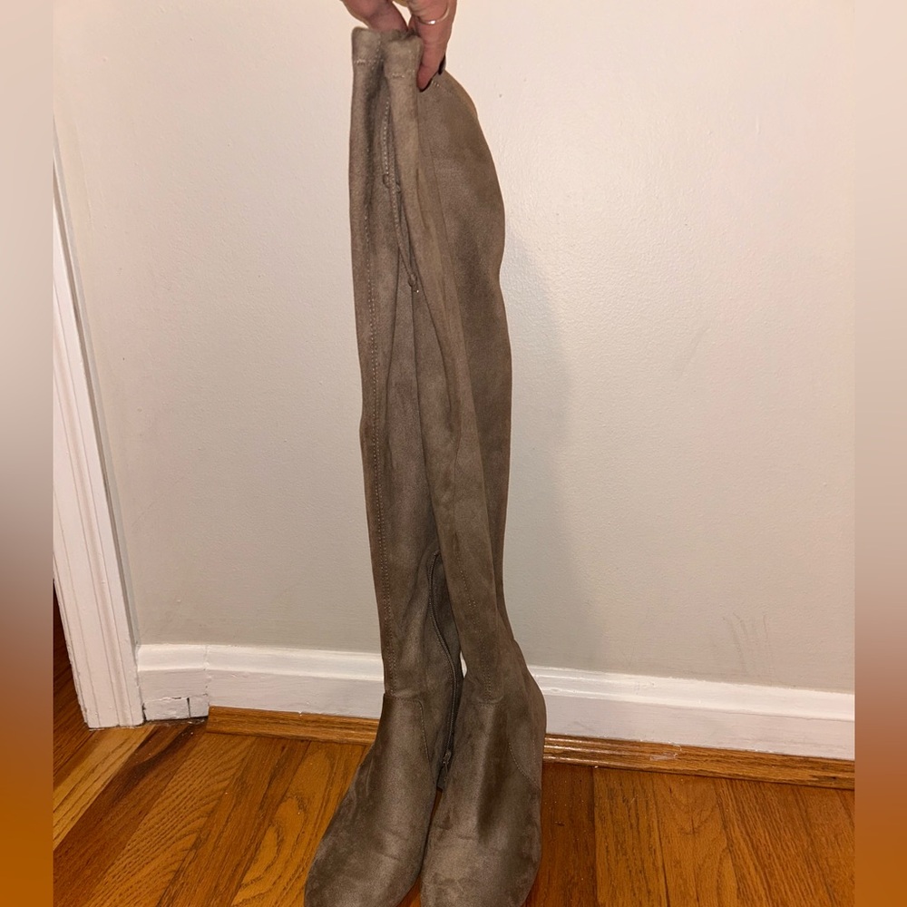 Brown lace up suede boots